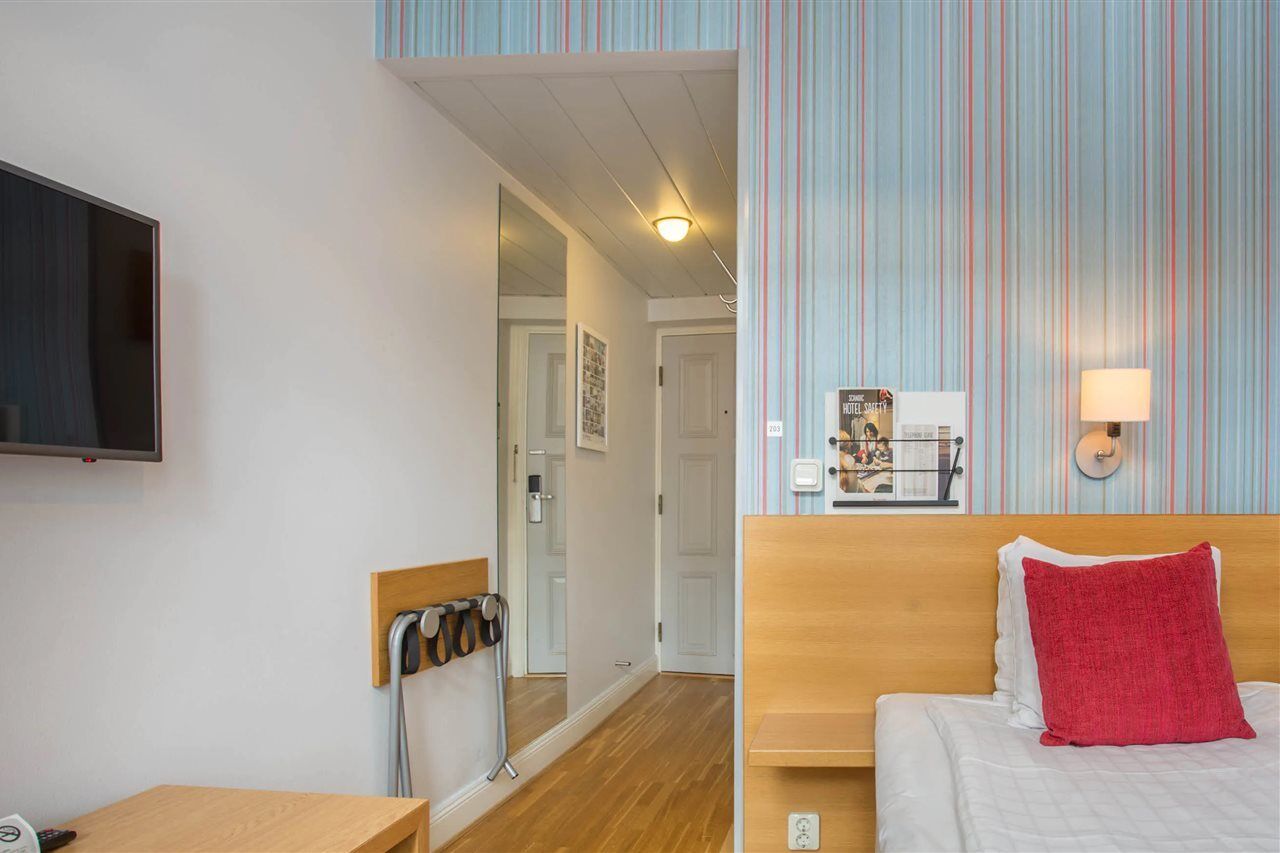 Scandic Stortorget 4*
